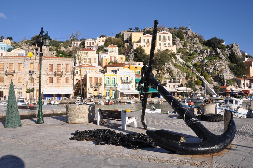 Annika Deluxe Apartments Symi Ruang foto