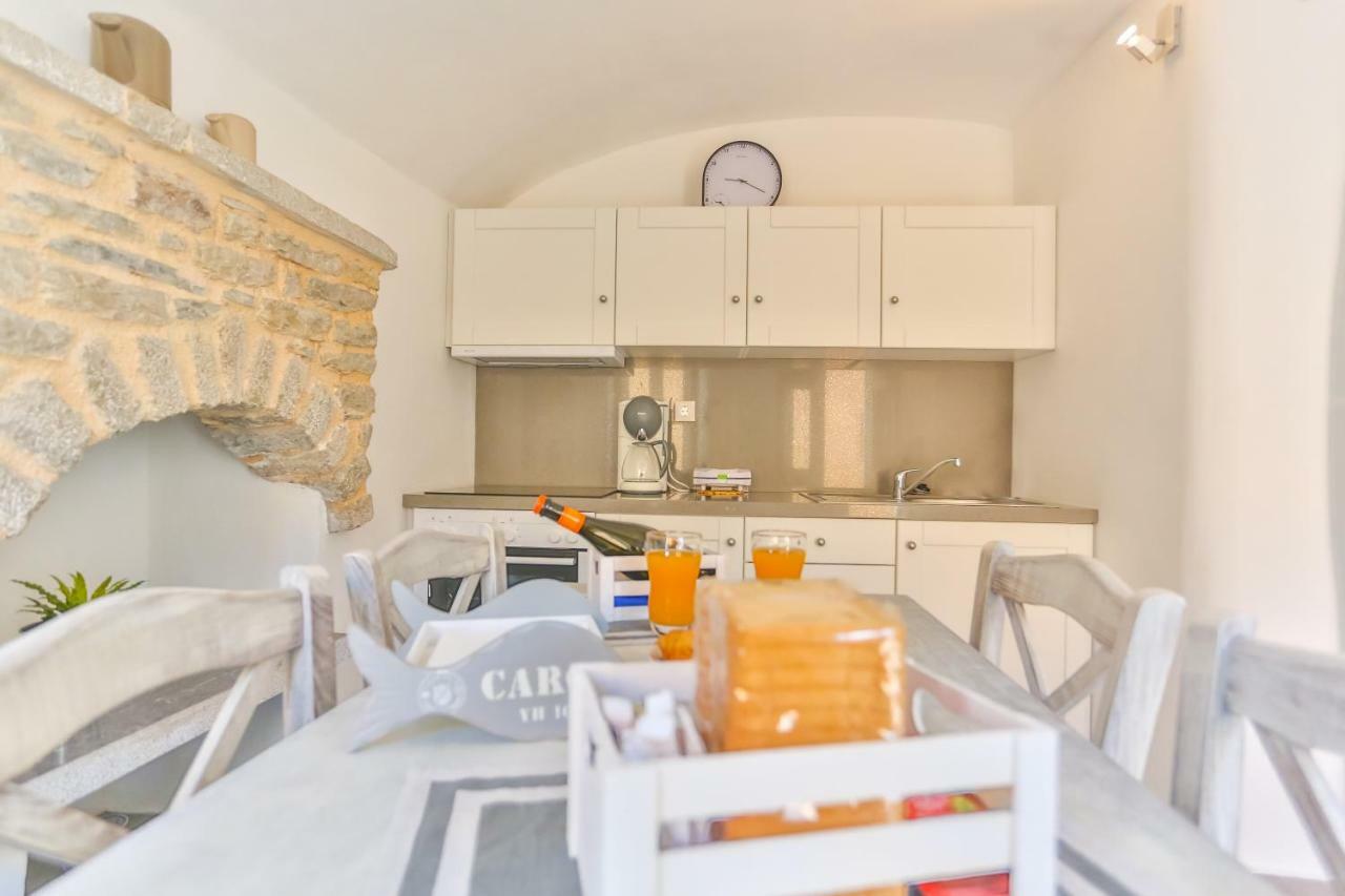 Annika Deluxe Apartments Symi Bagian luar foto