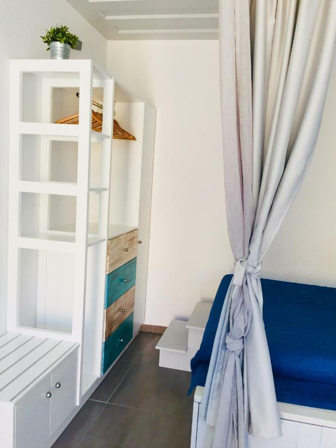 Annika Deluxe Apartments Symi Bagian luar foto